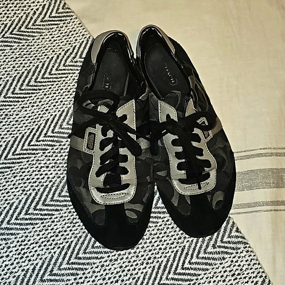 Coach brand tennis shoes